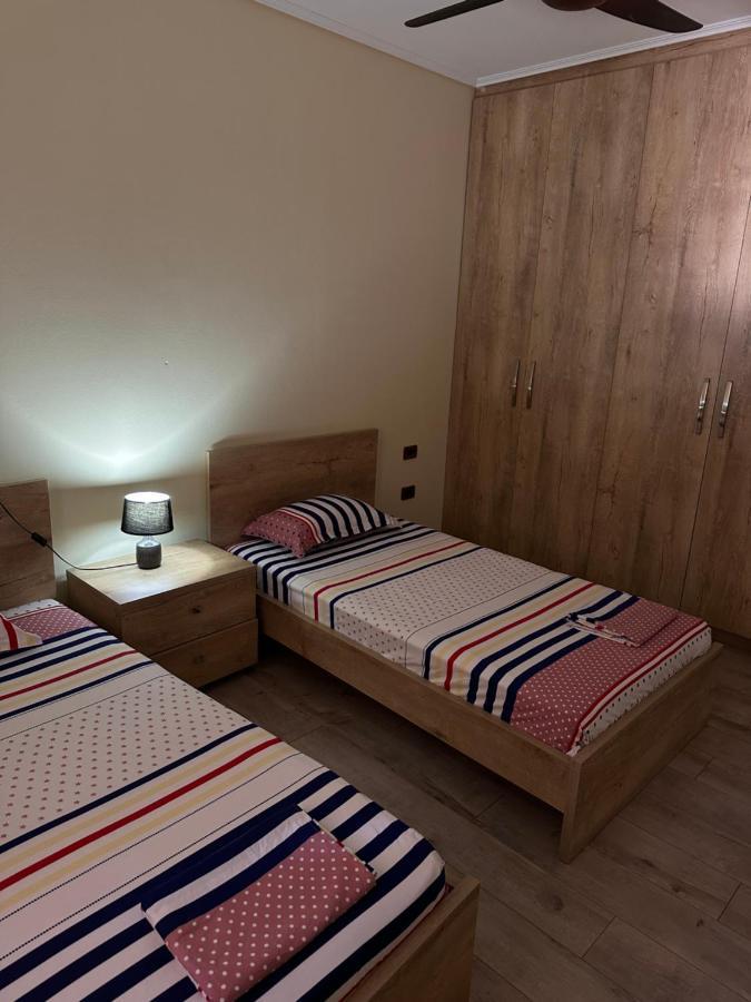 Family Apartments ซารานเดอ ภายนอก รูปภาพ